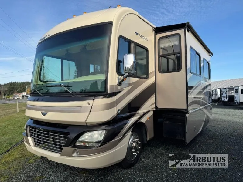 2011 Fleetwood Southwind 32VS - Photo 4