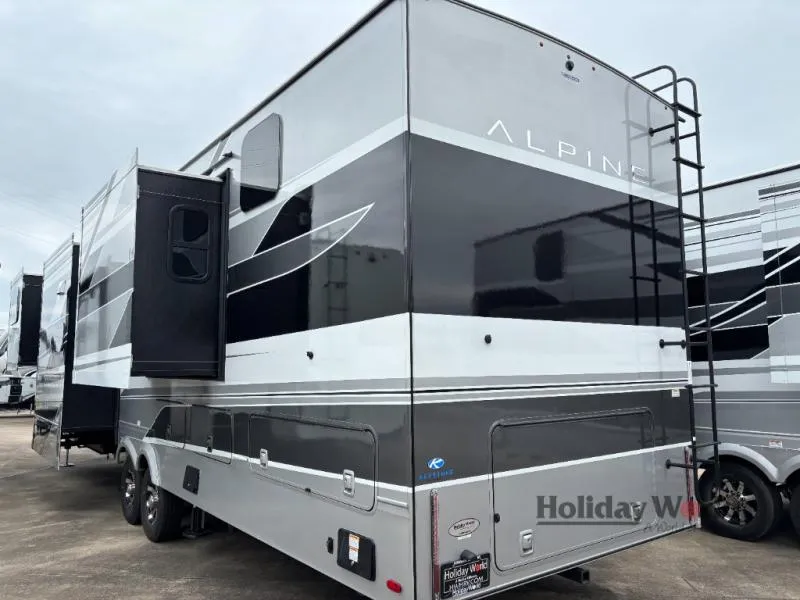2025 Keystone Alpine 3712KB - Photo 4