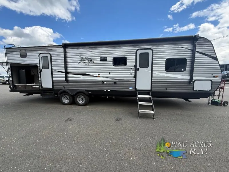 2021 Jayco Jay Flight SLX 8 324BDS - Photo 2