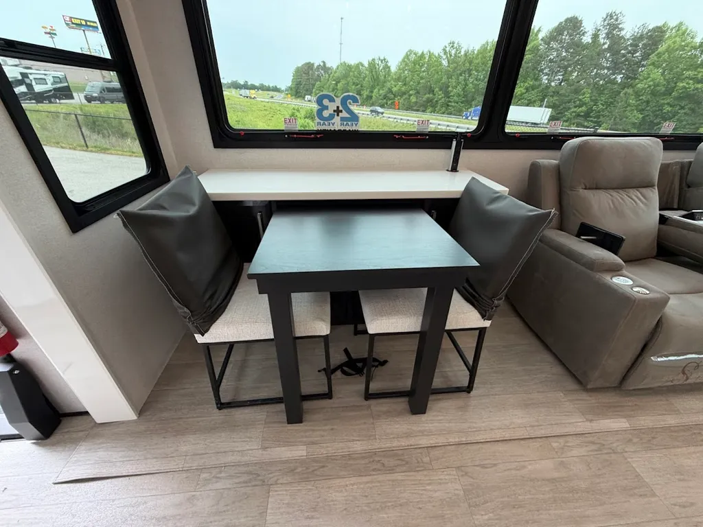 2026 Jayco Pinnacle 36FBTS, Photos photo 12