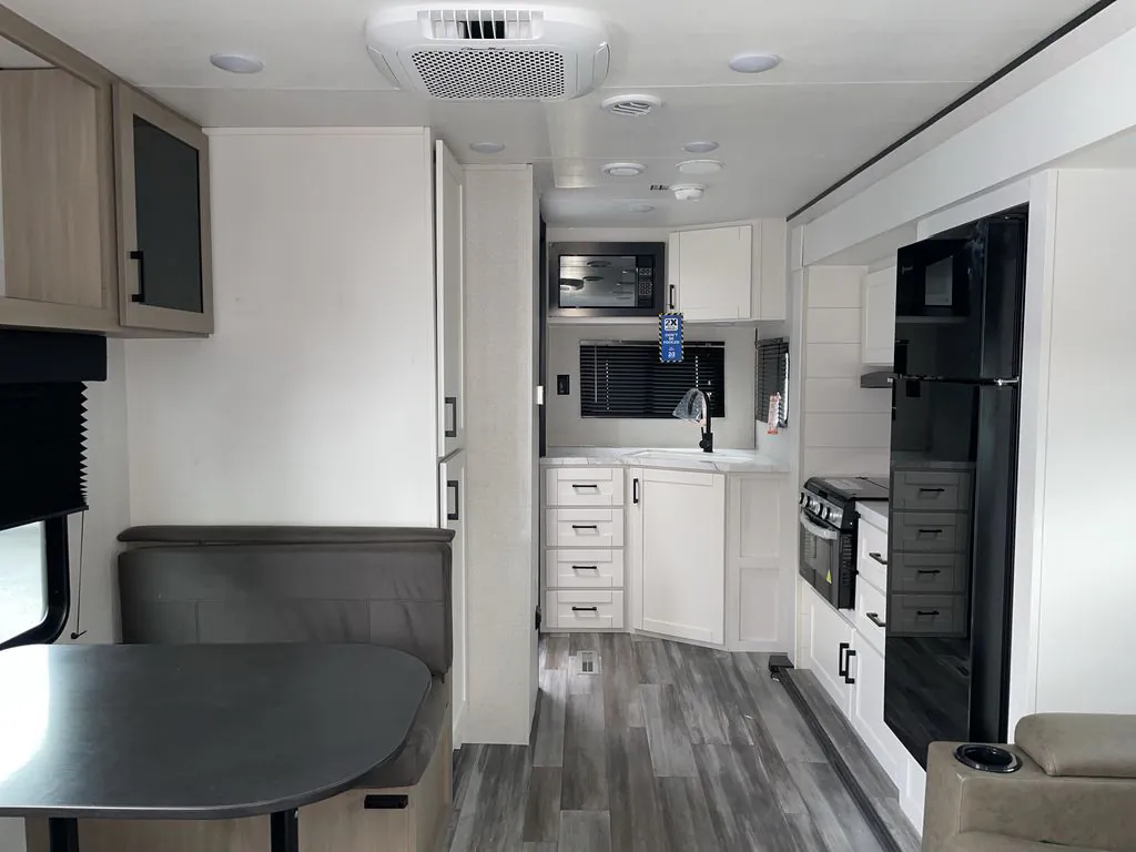 2026 Jayco Jay Flight SLX 225MLSW - Photo 4