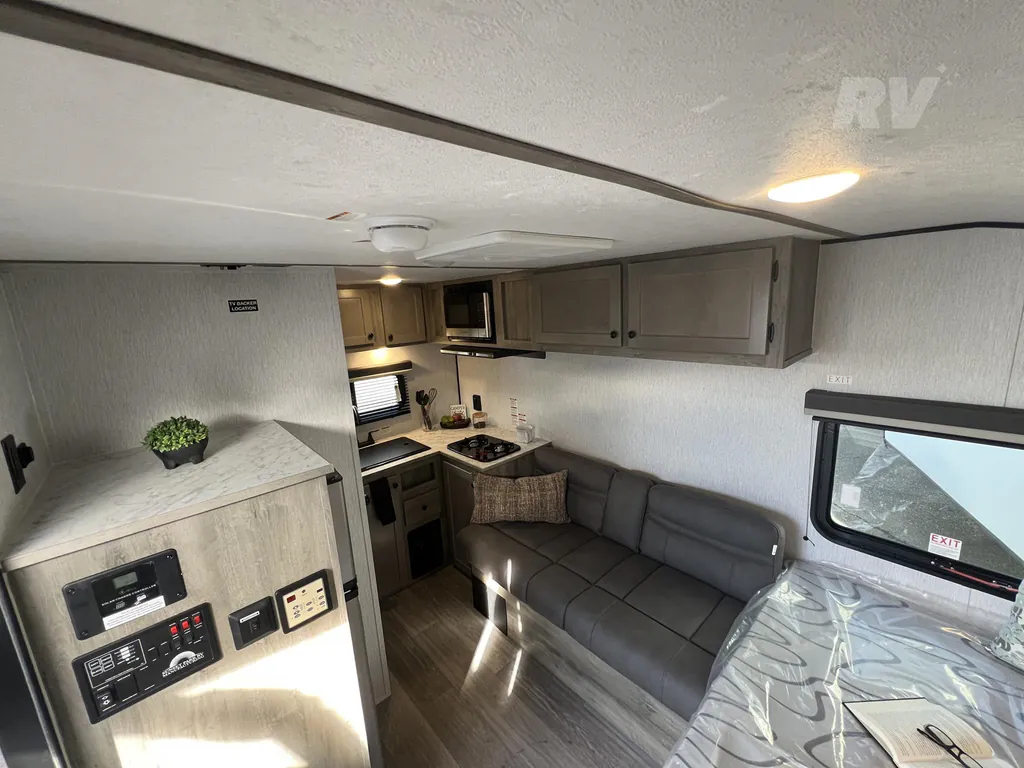 2027 FOREST RIVER R-POD UNMAPPED 26ML, Photos photo 34