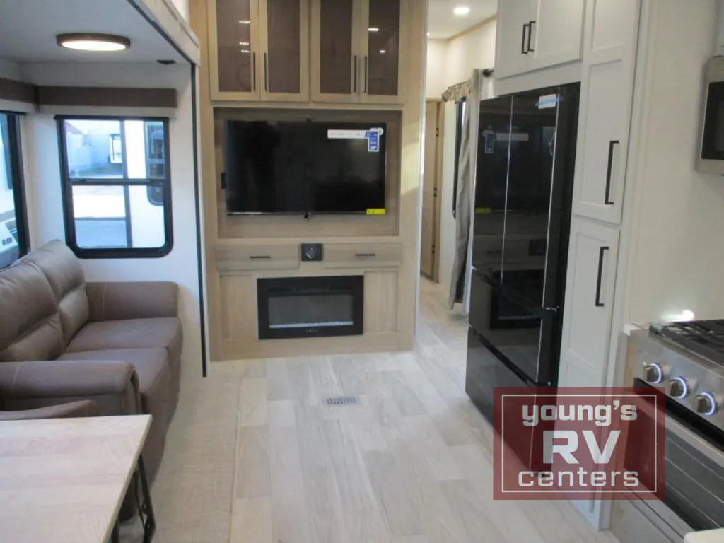 2025 Forest River Sandpiper Destination Trailers 400BH, Photos photo 8