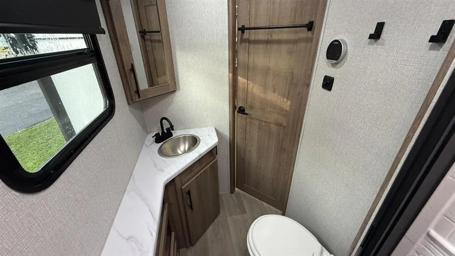 2025 Grand Design Imagine XLS 25DBE, Photos photo 24