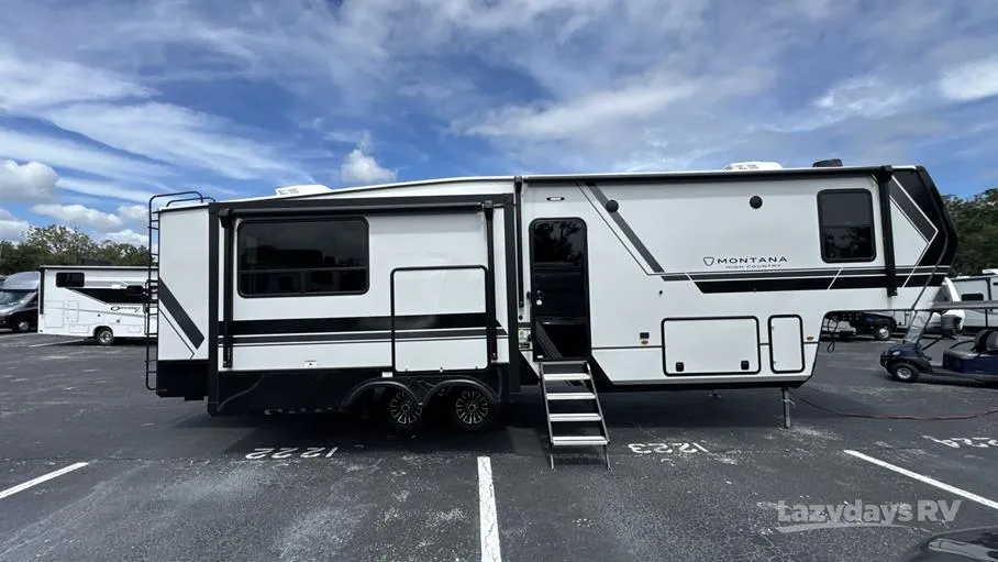 2026 Keystone Montana High Country 325RK - Photo 3