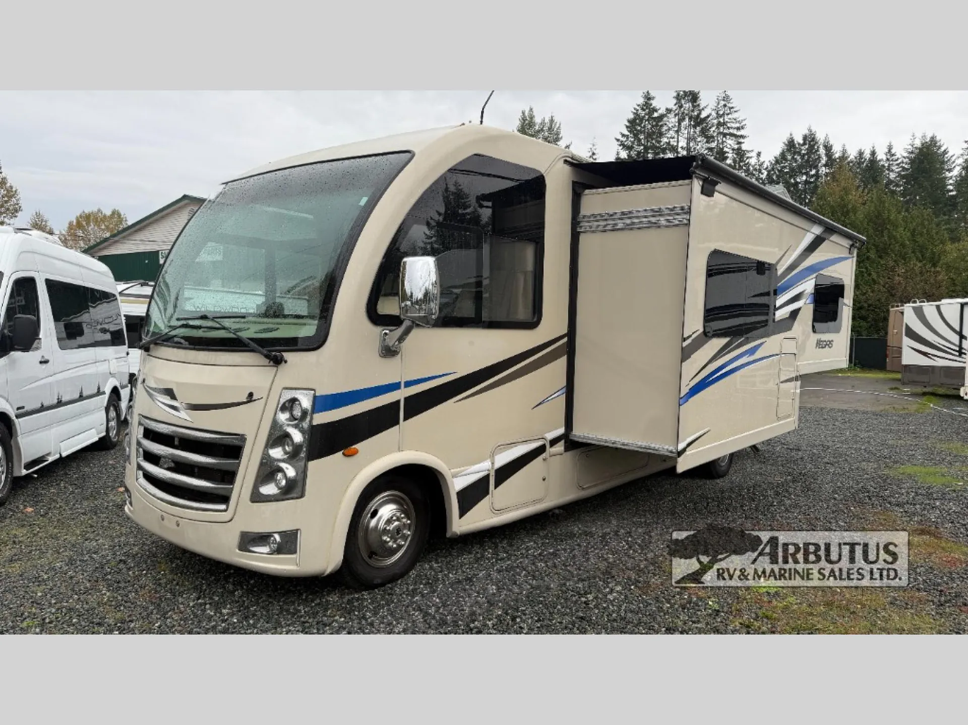 2019 Thor Motor Coach Vegas 25.6 - Photo 4
