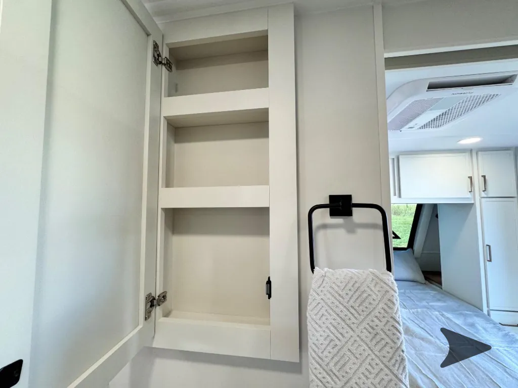 2027 Brinkley Model I 290, Photos photo 32