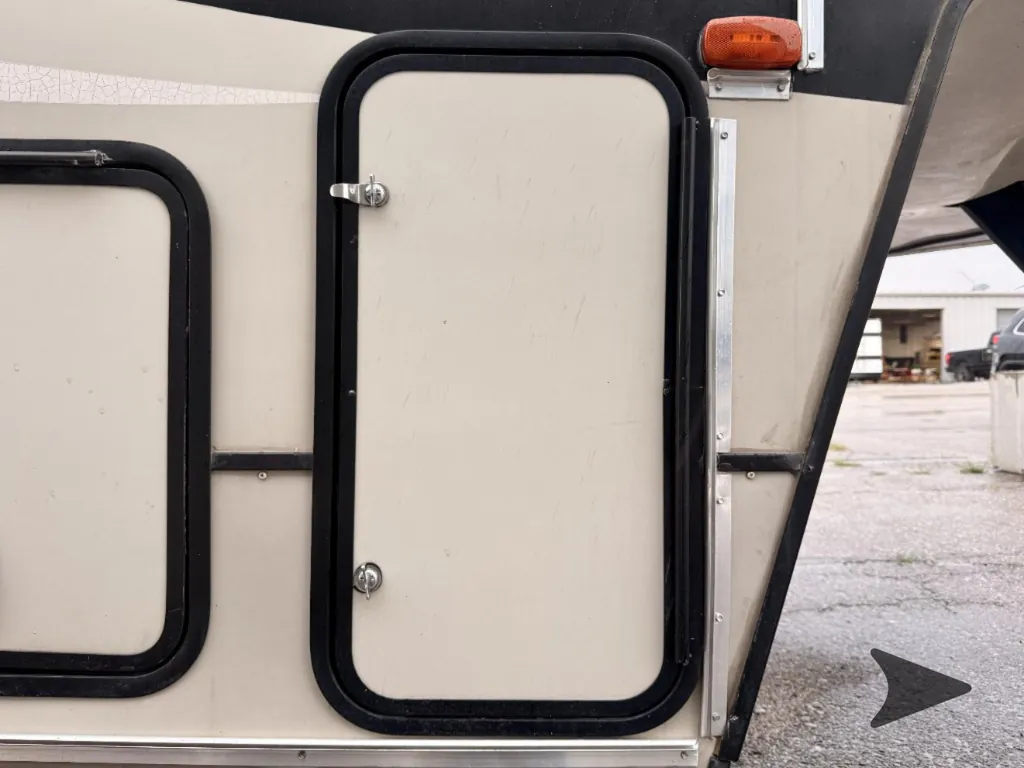 2017 Prime Time Crusader 295RST, Photos photo 53