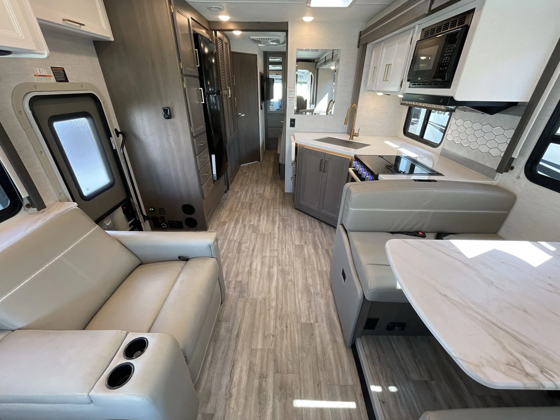 2025 Thor Motor Coach Ace 29G — living area main