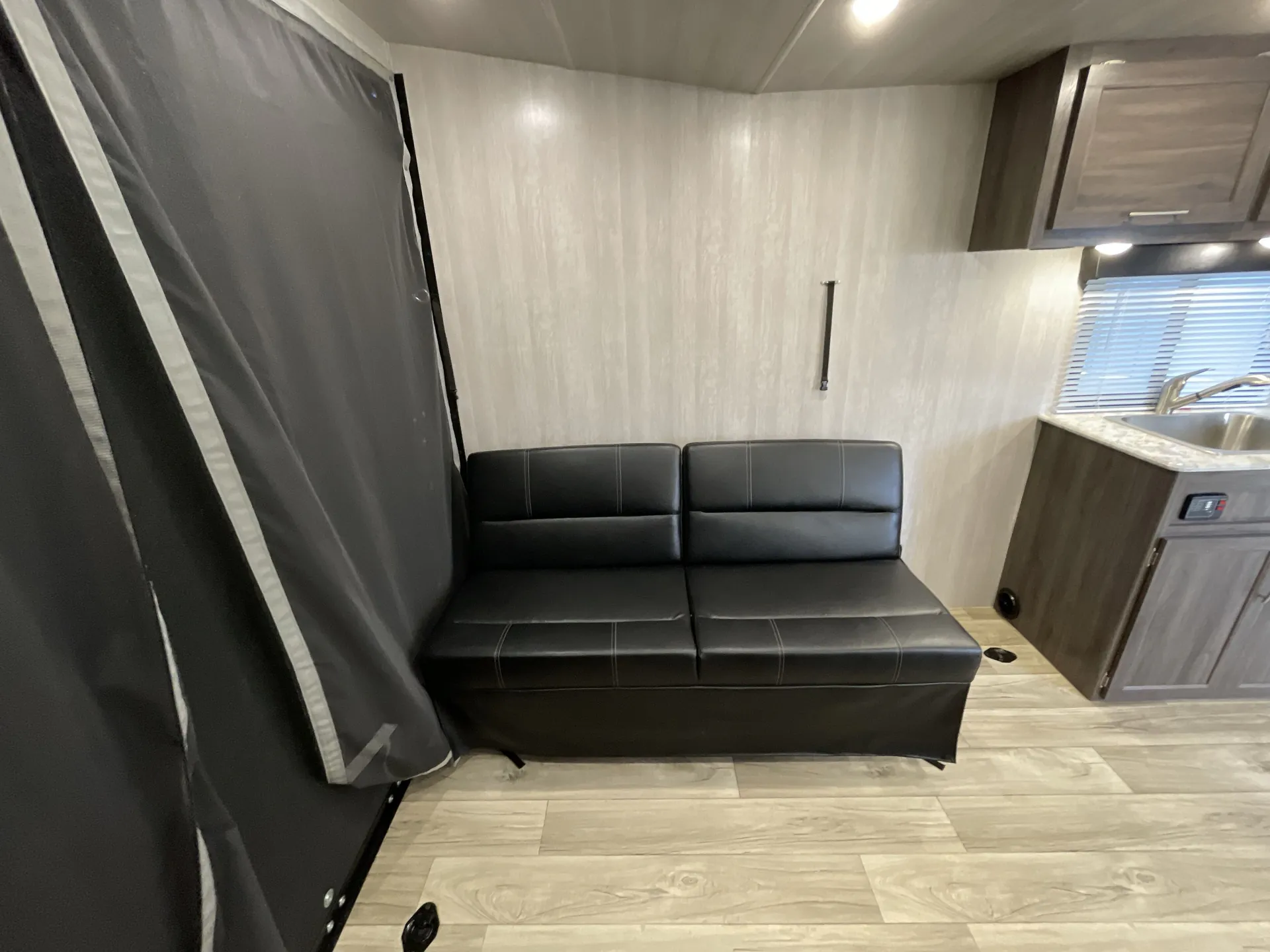 2023 genesis supreme Genesis Limited GSS240 — living area main