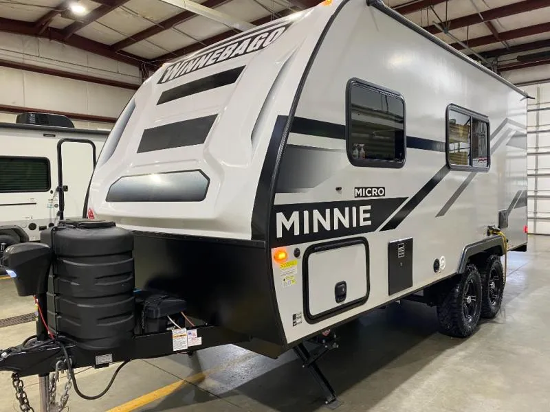 2023 Winnebago Micro Minnie 1720FB - Photo 3