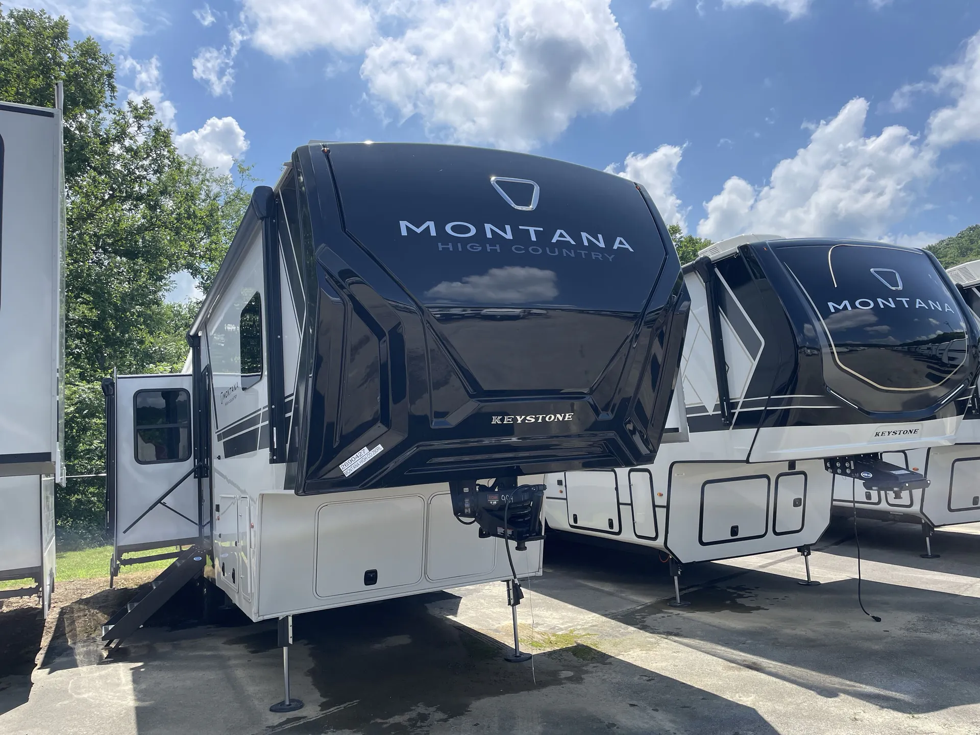 2026 Keystone Montana High Country 290RL - Photo 2