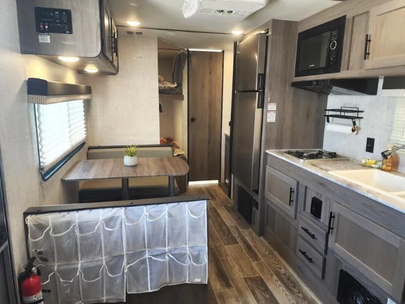 2022 Gulf Stream Ameri-Lite Ultra-Lite 248BH - Photo 4
