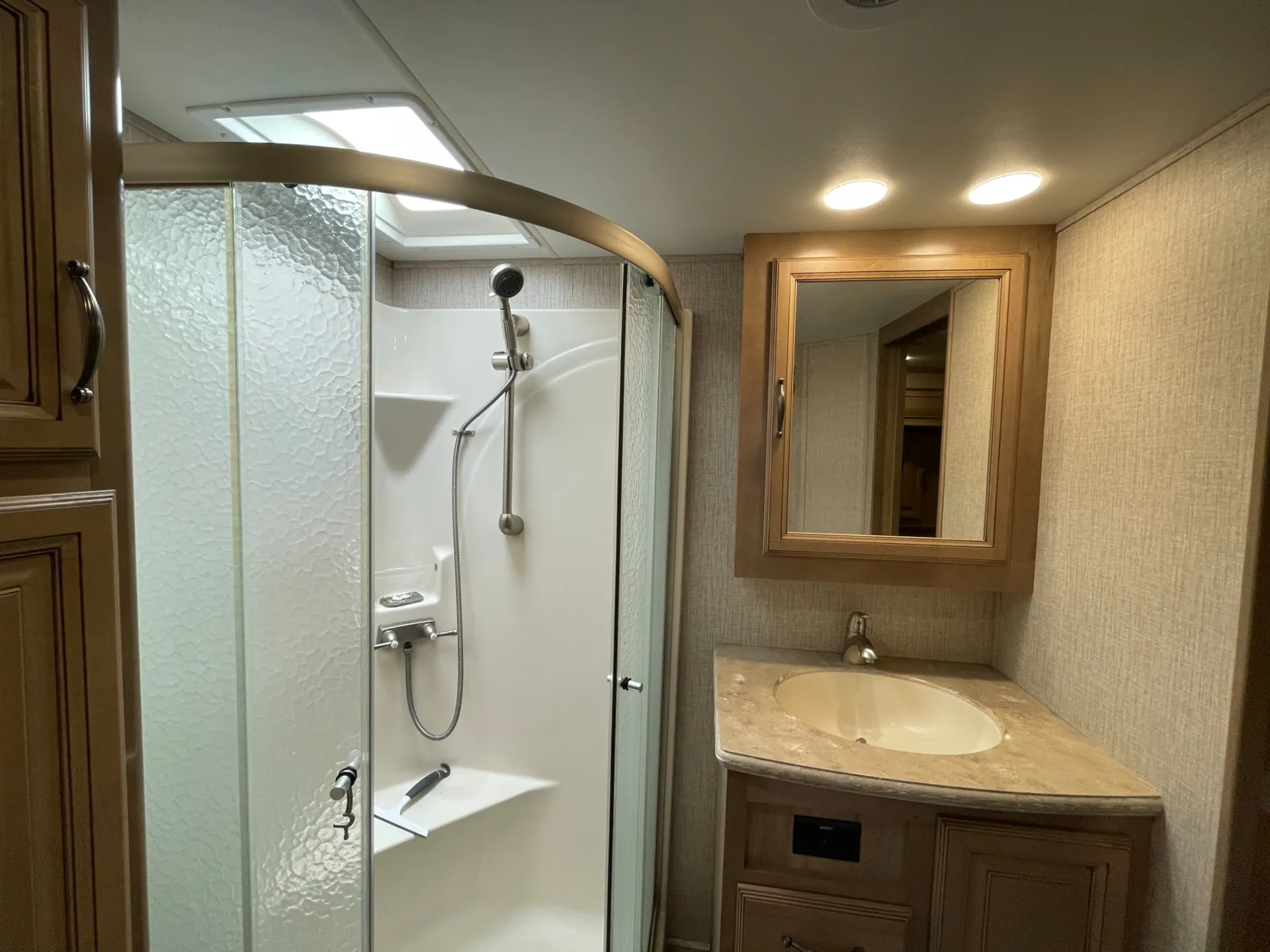 2016 CrossRoads Redwood 38RD