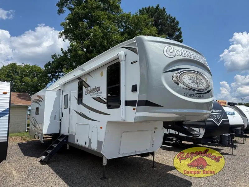 2021 Palomino Columbus Compass 328RLC - Main photo