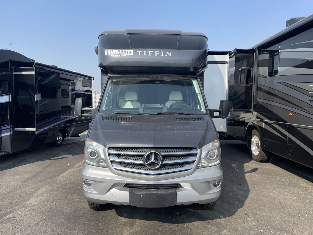 2019 Tiffin Wayfarer 24 BW, Photos photo 4