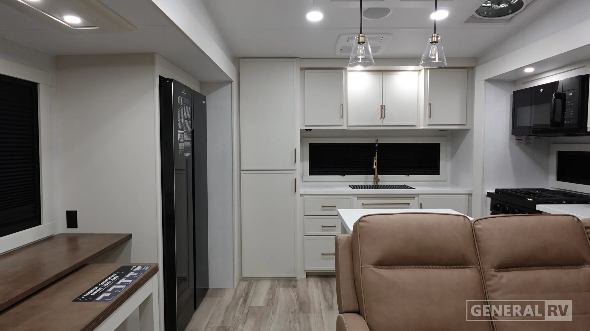 2027 Brinkley Model Z 2700 - Photo 3