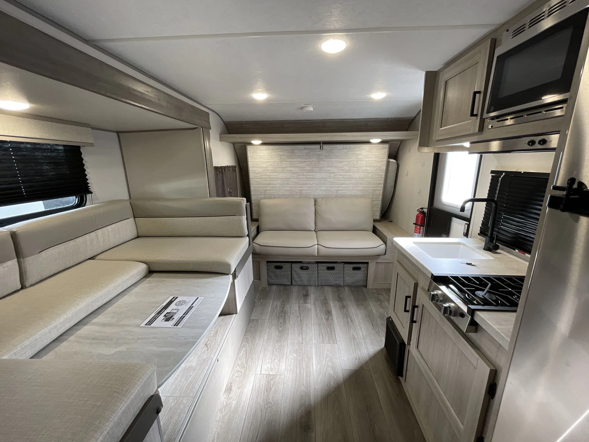 2024 Coachmen Catalina Summit 184BHS — living area main