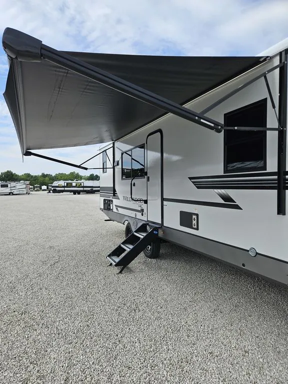 2027 Forest River XLR Boost 2715B - Photo 4