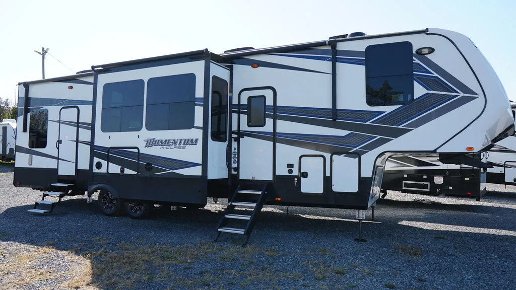 2019 Grand Design Momentum 349M - Photo 2