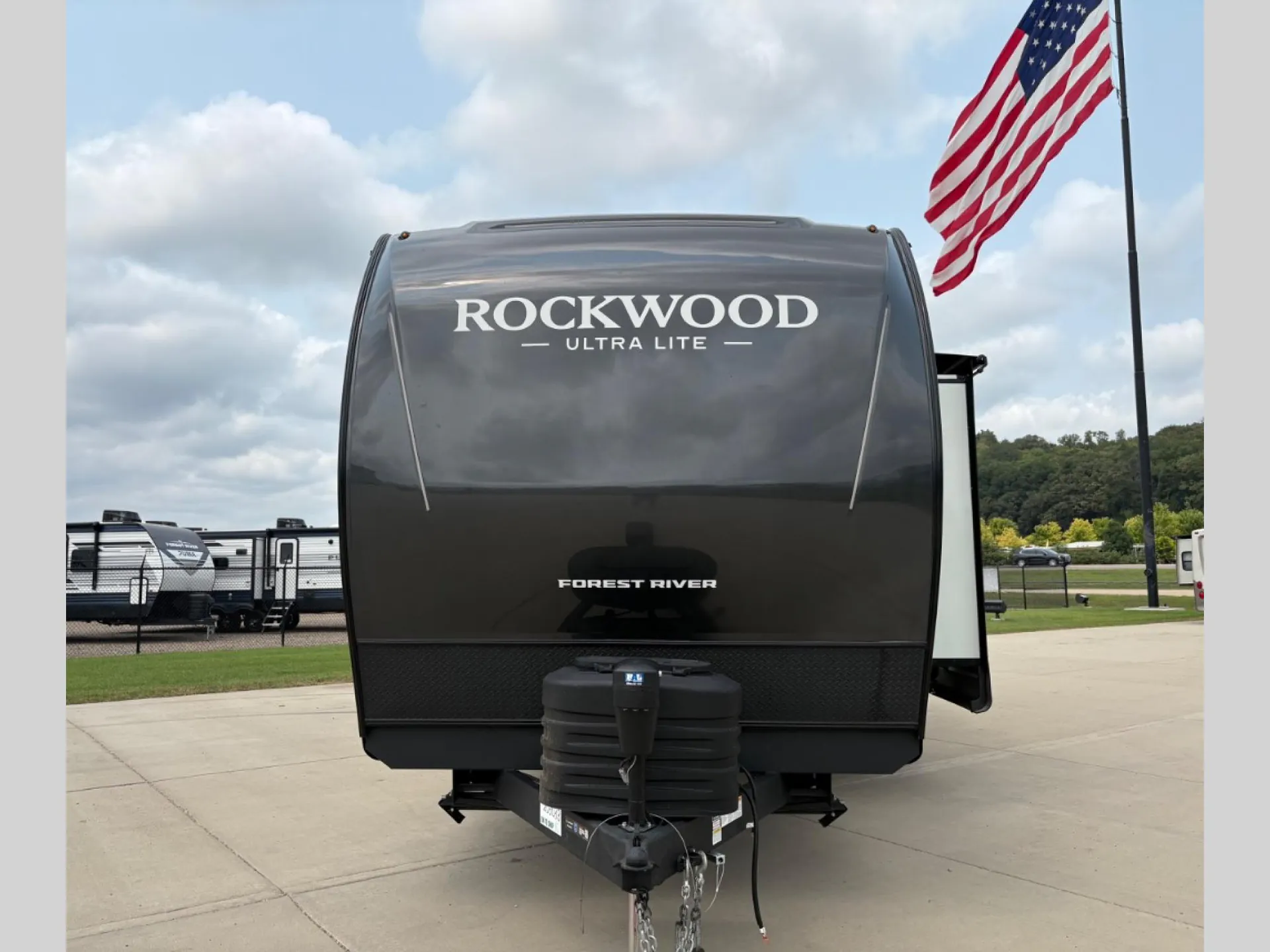 2027 Forest River Rockwood Ultra Lite 2711RK - Photo 3