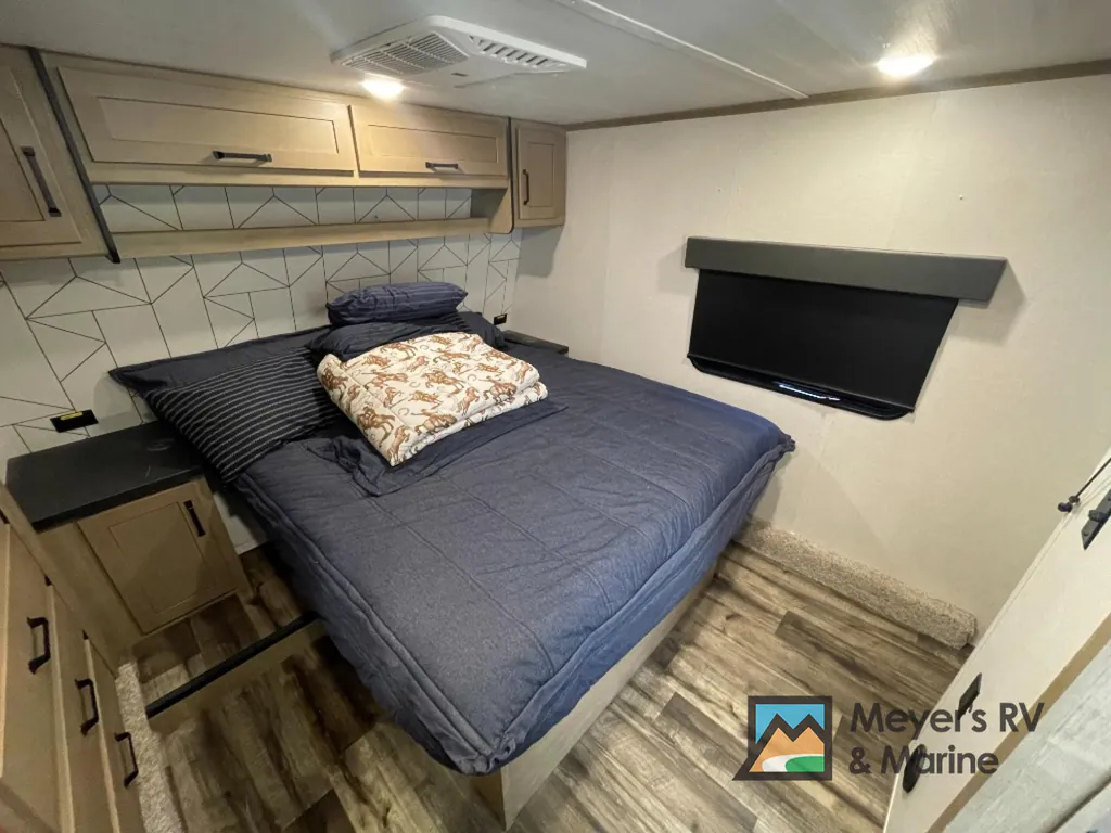 2023 Keystone Raptor 362, Photos photo 31