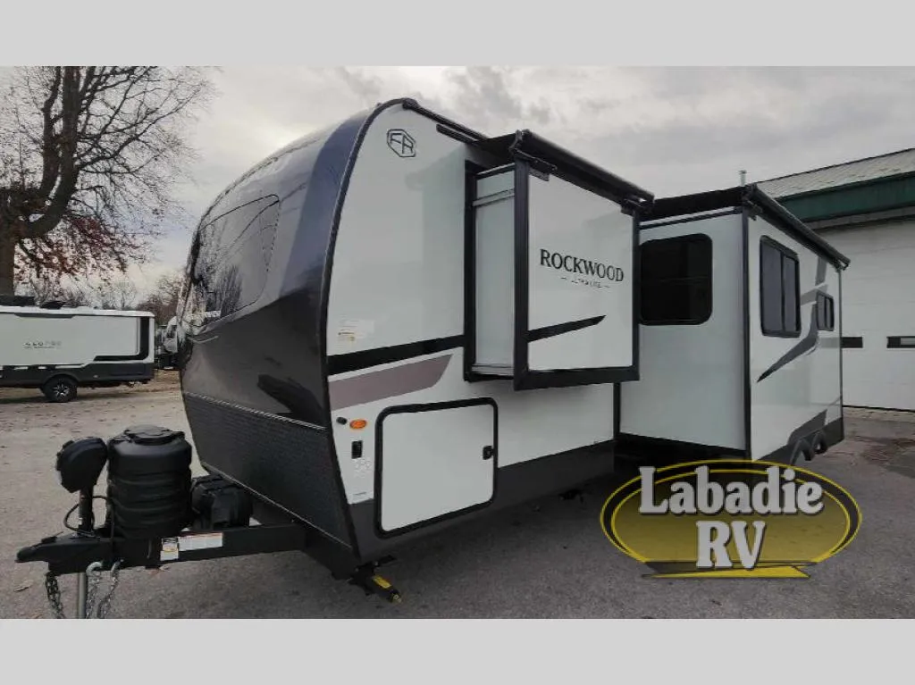 2026 Forest River Rockwood Ultra Lite 2606WS - Photo 3