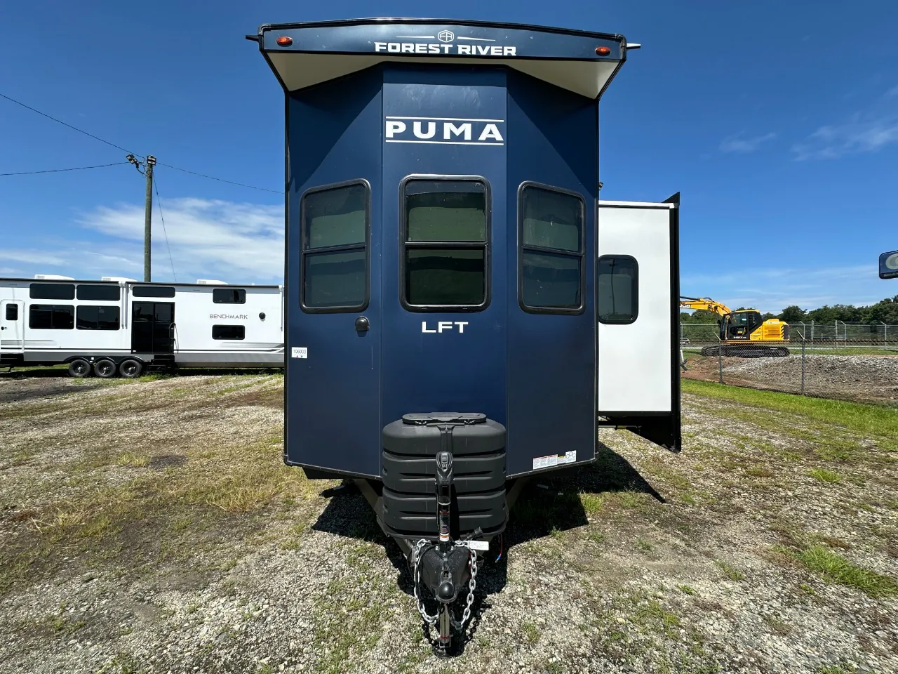 2027 Forest River Puma Vista 403LFT - Photo 3