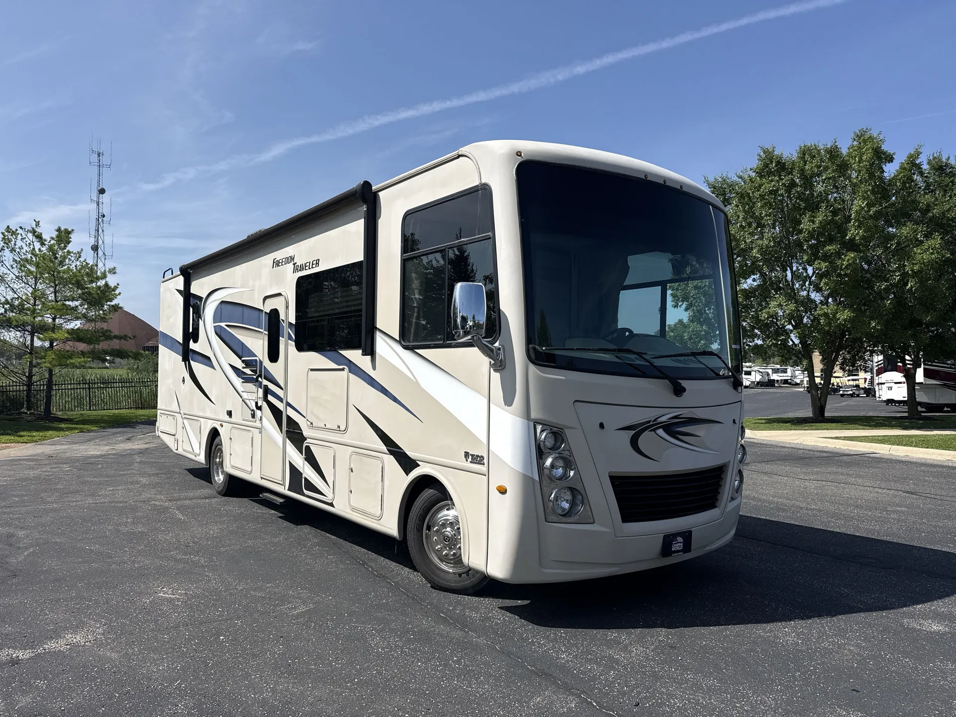 2021 Thor Motor Coach Freedom Traveler A32 - Photo 2