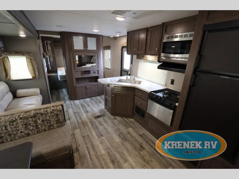 2018 Keystone RV Hideout 27DBS - Photo 3