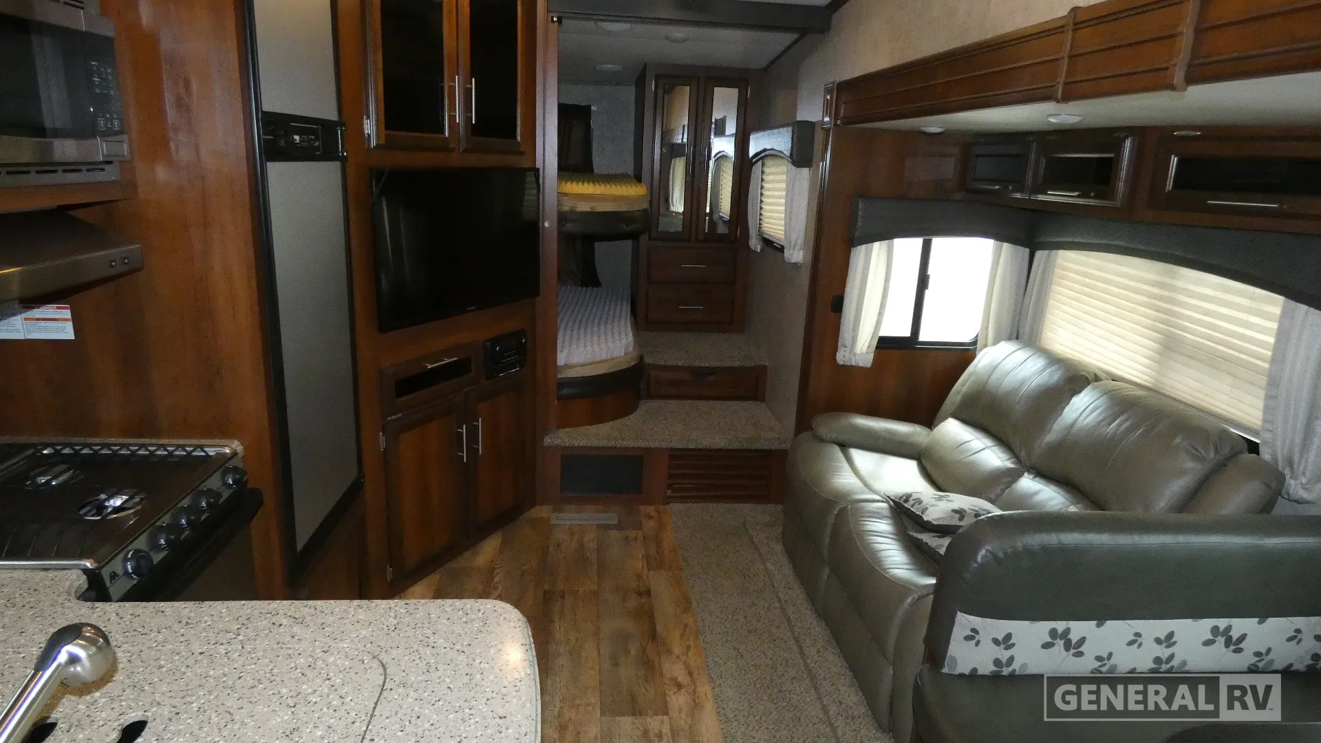 2017 Jayco Eagle HT 29.5BHDS - Photo 3