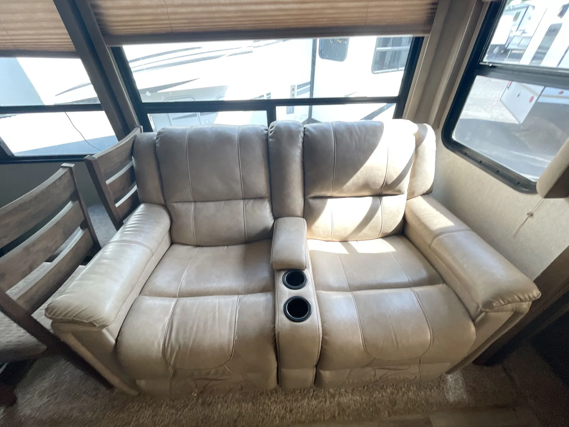 2018 Keystone Cougar 310RLS — living area main