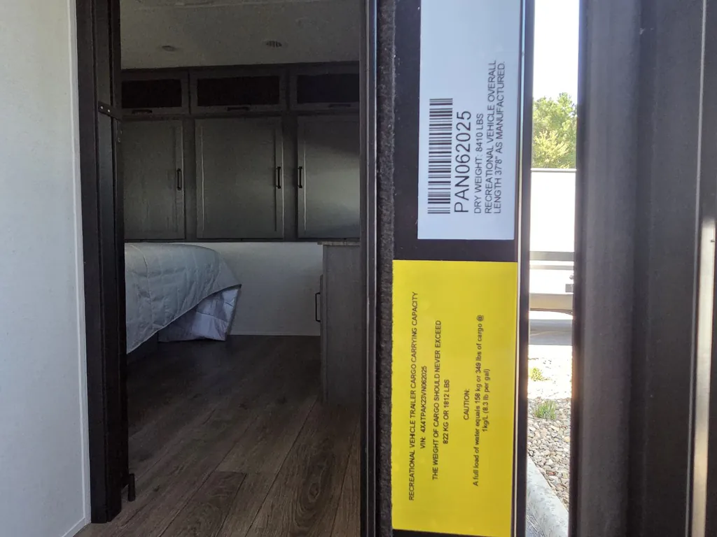 2027 Forest River Solaire 3380RLBT, Photos photo 10