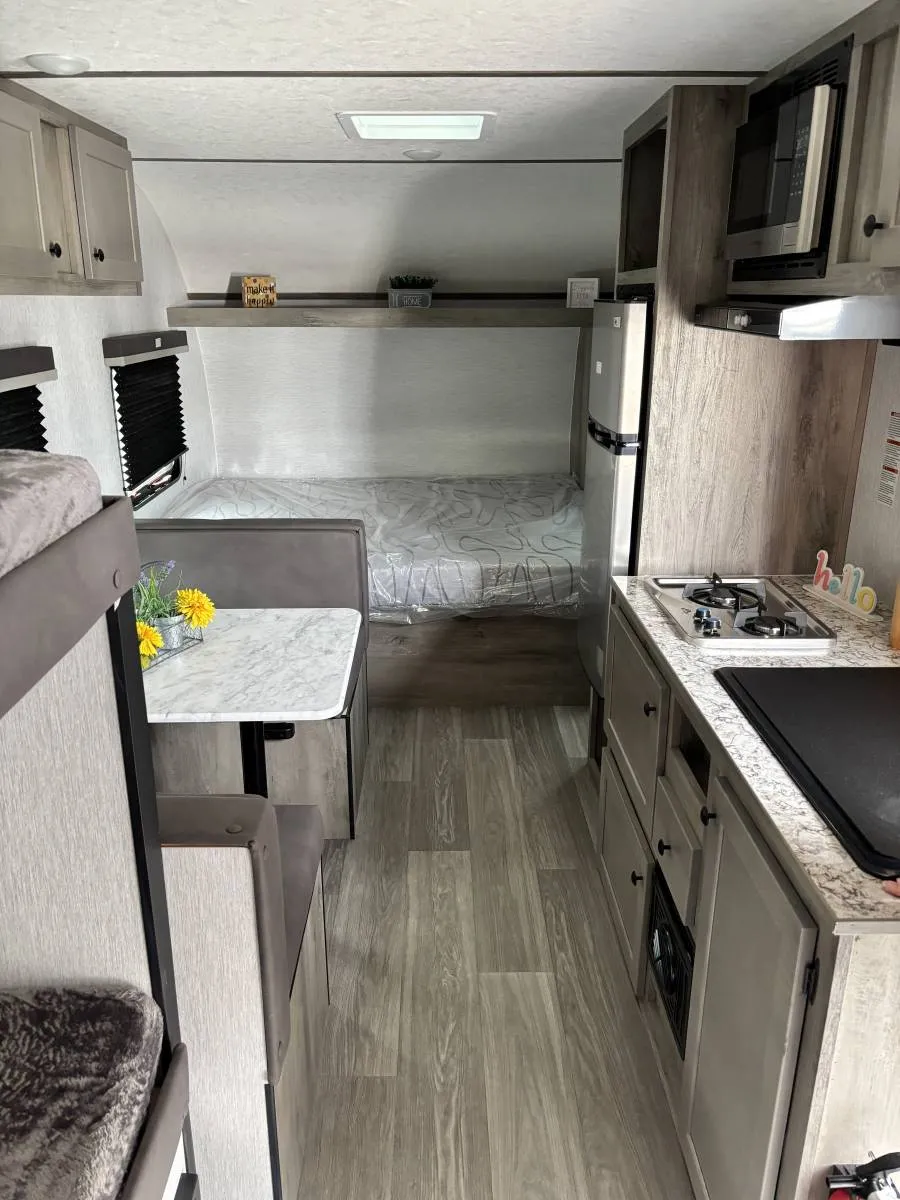 2026 Sunset Park Rv Sunlite Sunset Lite Ltd 19BHLTD - Photo 2