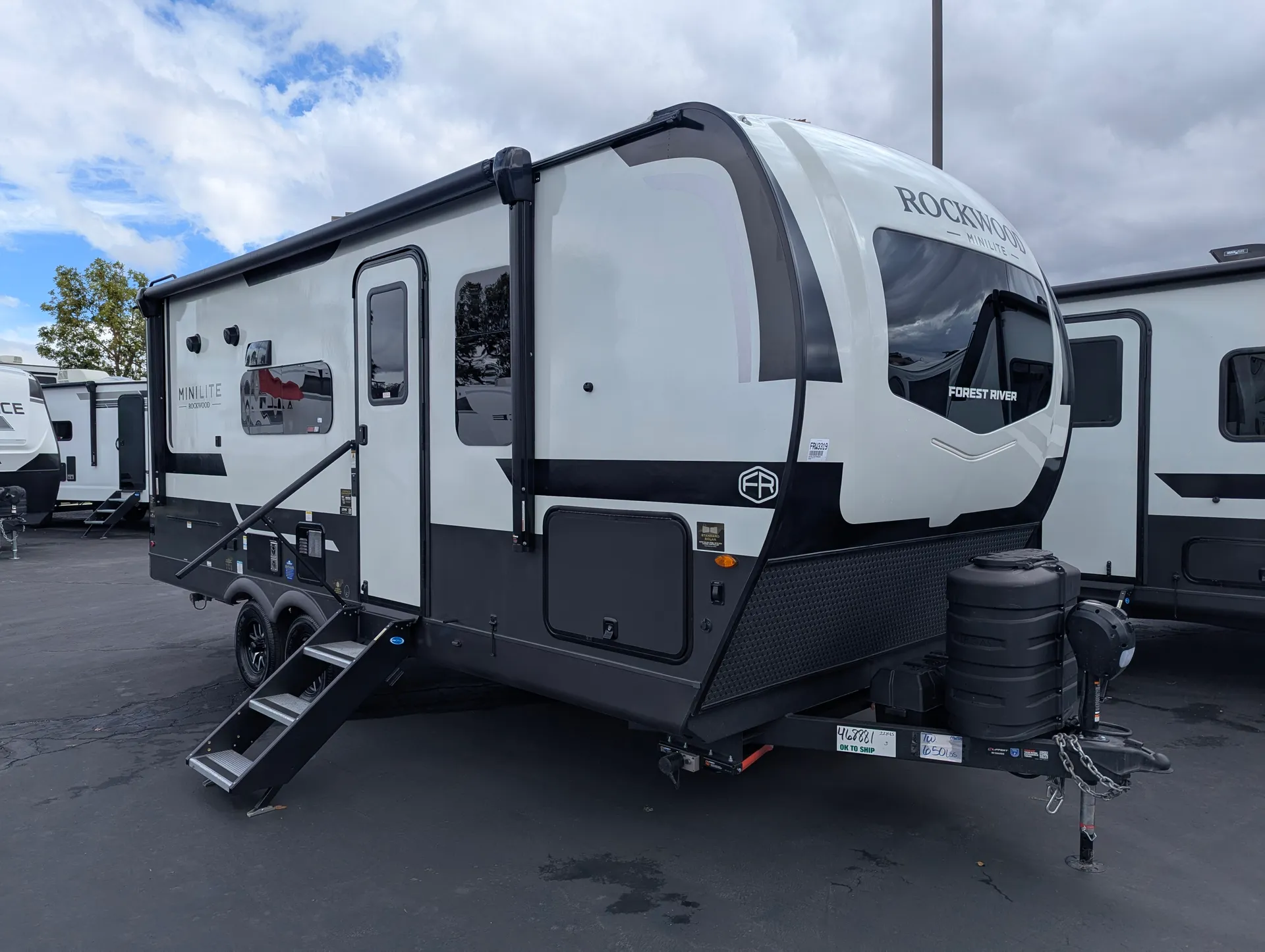 2026 Forest River Rockwood Mini Lite 2214S - Photo 2