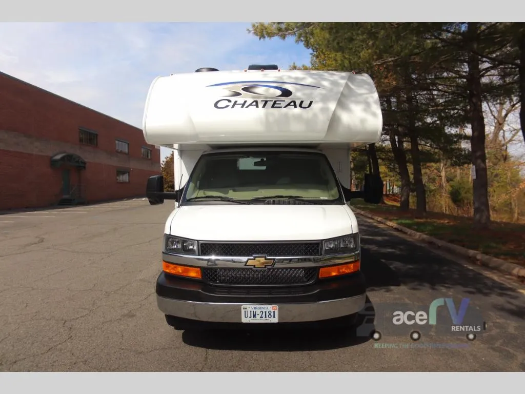 2024 Thor Motor Coach Chateau 22E - Photo 3