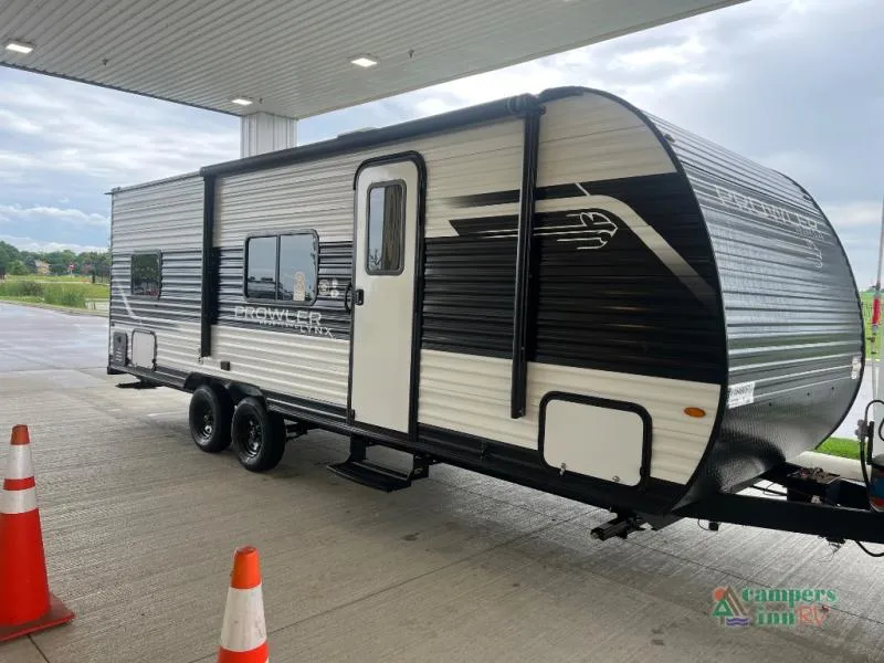 2027 Heartland Prowler Lynx 2500BH - Photo 2