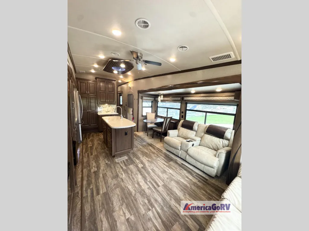 2018 Forest River Cedar Creek Champagne Edition 38EL, Photos photo 16