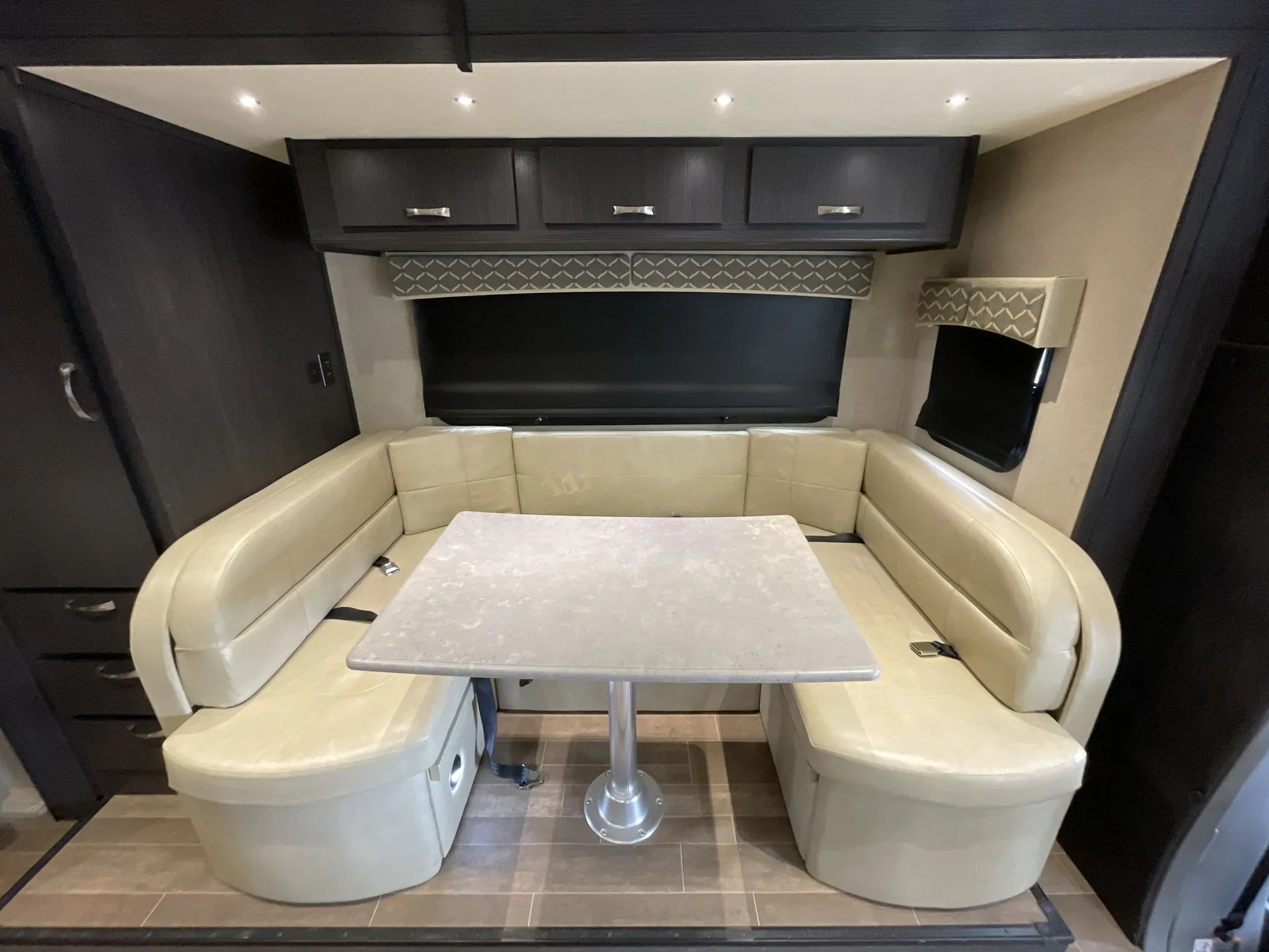 2019 Dynamax Isata 3 24CB — living area main