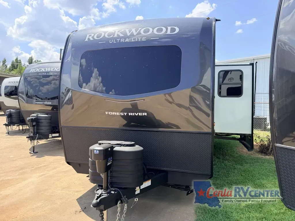 2027 Forest River Rockwood Ultra Lite 2706BH