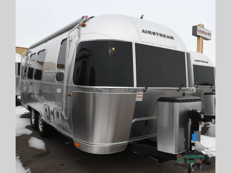 2026 Airstream Flying Cloud 23FB - Photo 2