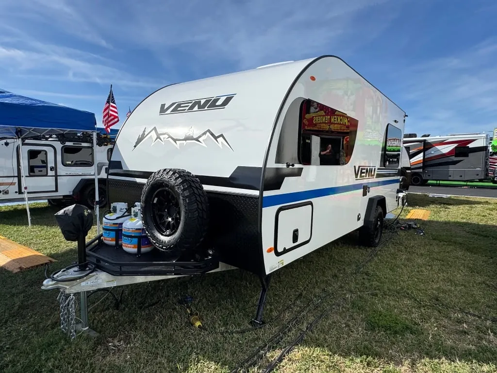 2026 Encore RV VENU 17QB - Photo 3