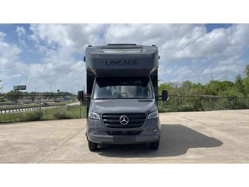 2026 Grand Design Lineage Series M 25FW - Photo 4