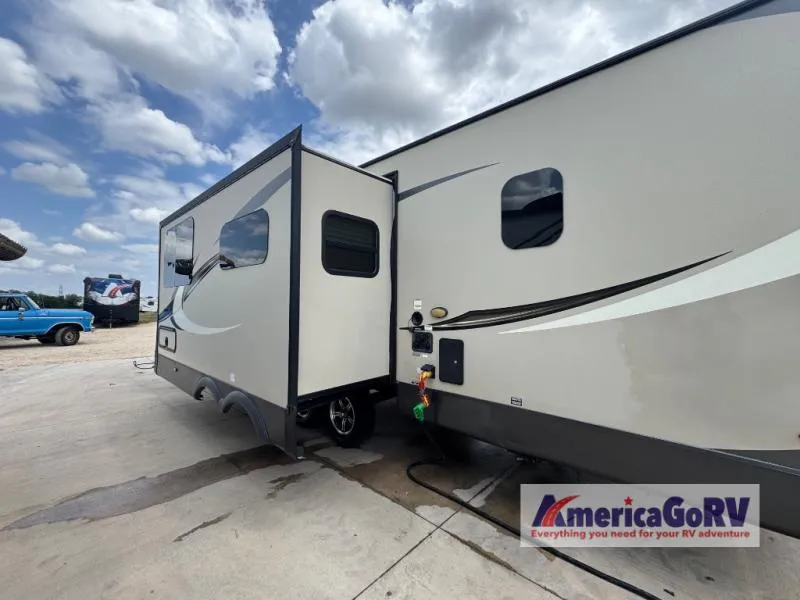 2020 Forest River Rockwood Ultra Lite 2706WS - Photo 4