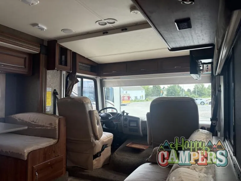2014 Fleetwood Storm 32H - Photo 4