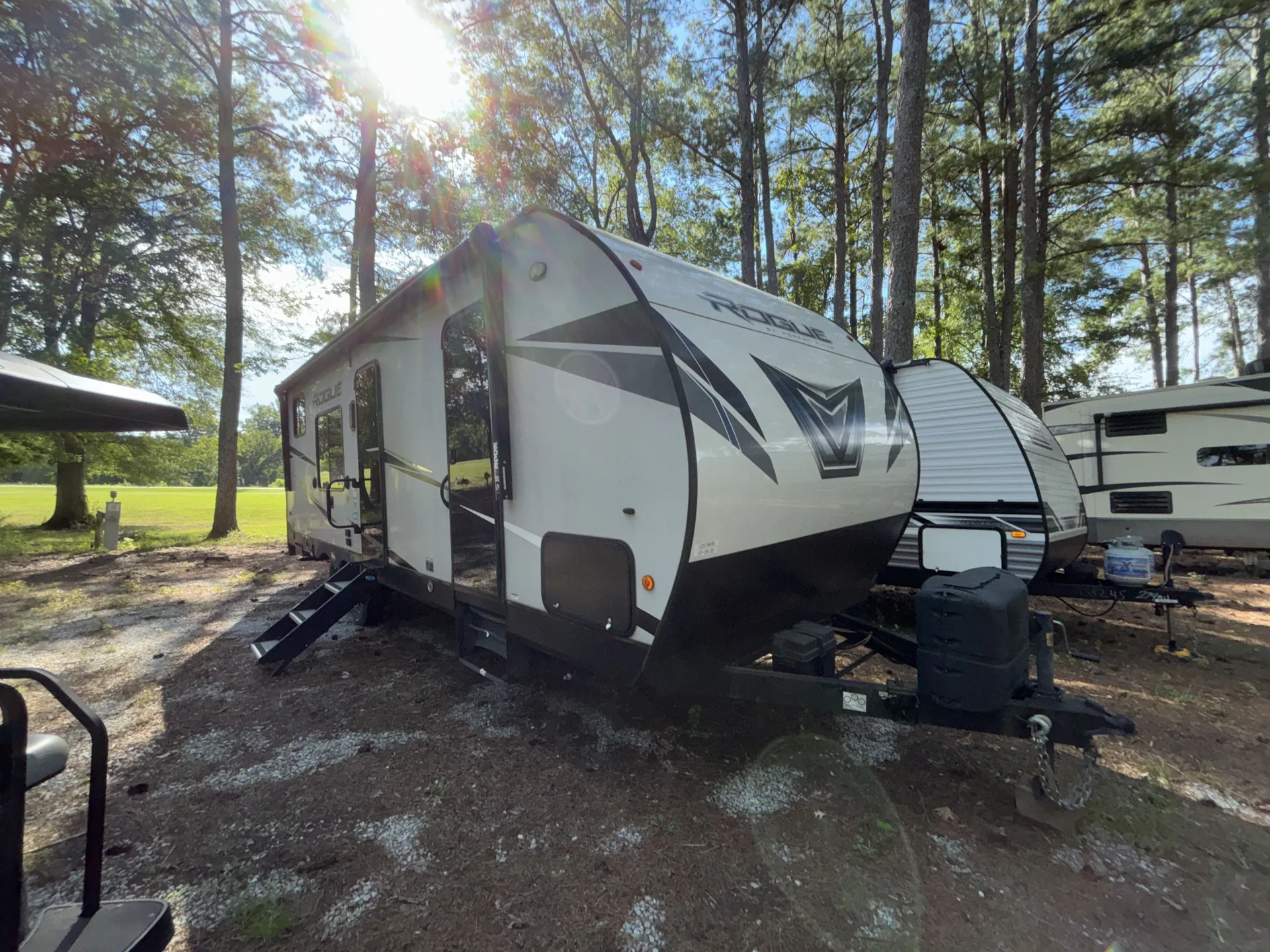 2021 Forest River Vengeance Rogue 25V - Photo 2
