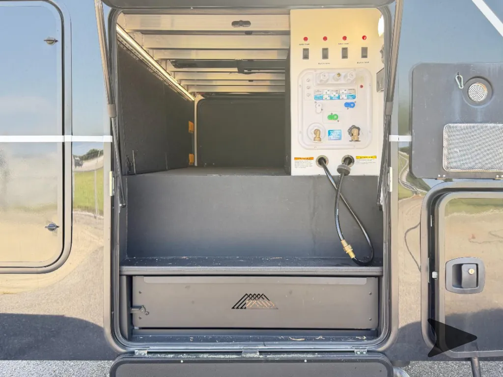 2025 Brinkley Model G 3970, Photos photo 23