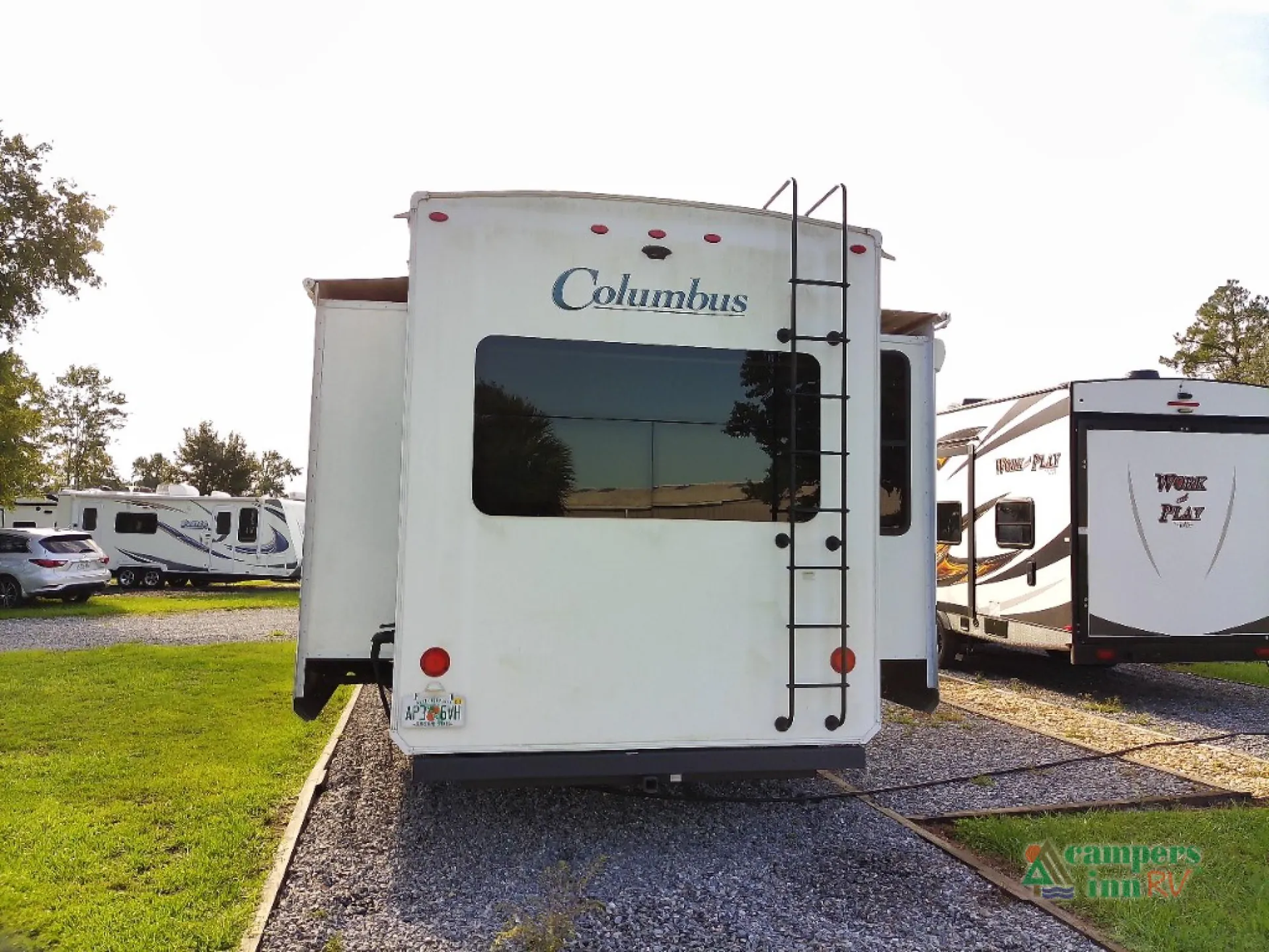 2022 Palomino Columbus 383FB - Photo 4