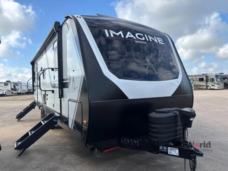 2027 Grand Design Imagine 2500RL - Photo 2