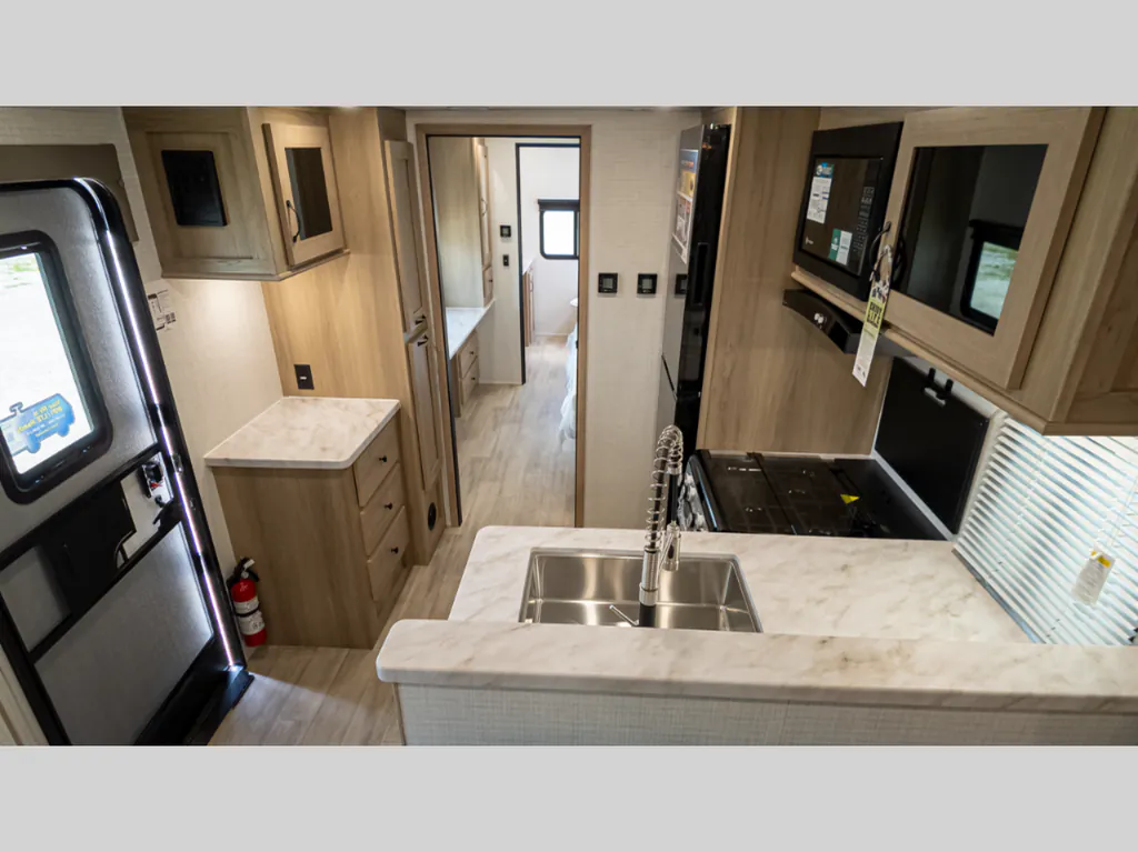2026 Forest River Solaire 3300FLBS, Photos photo 21